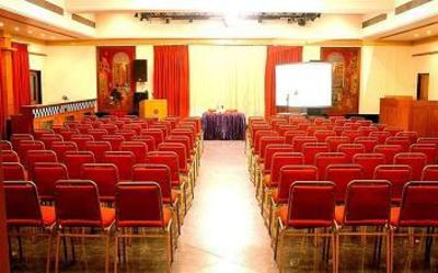 фото отеля Ramee Guestline Hotel Khar