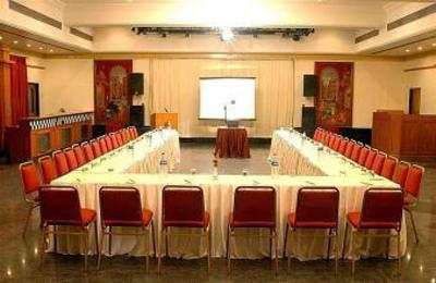 фото отеля Ramee Guestline Hotel Khar