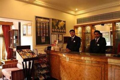 фото отеля Ramee Guestline Hotel Khar