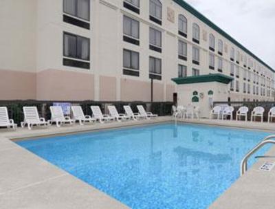 фото отеля Wingate by Wyndham Greenville Airport