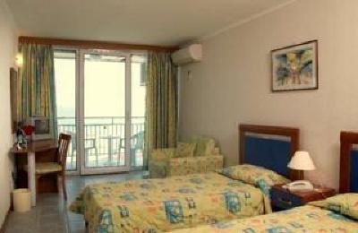 фото отеля Laguna Beach Hotel Albena
