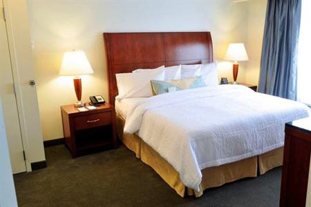 фото отеля Hilton Garden Inn Louisville Northeast