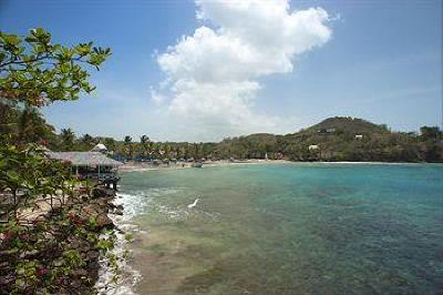 фото отеля Almond Smugglers Cove Resort Gros Islet