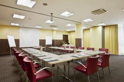 фото отеля Holiday Inn Turin Corso Francia