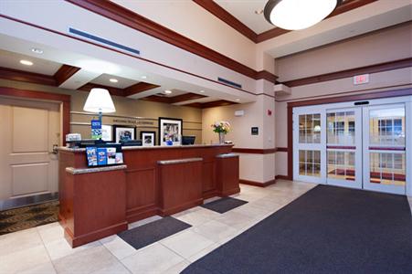 фото отеля Hampton Inn & Suites North Conway