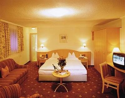 фото отеля Hotel Fluchthorn Galtur