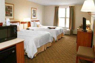 фото отеля Hampton Inn and Suites Chicago / Aurora