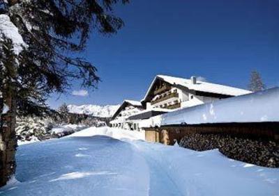 фото отеля Gartenhotel Tuemmlerhof Seefeld