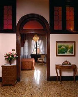фото отеля Hotel de l'Alboro