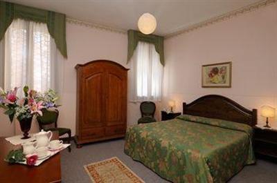 фото отеля Hotel de l'Alboro
