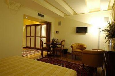 фото отеля Hotel Noblesse