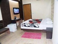 Hotel Delhi Heights