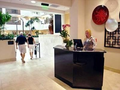 фото отеля Embassy Suites Fort Myers