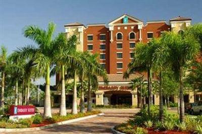 фото отеля Embassy Suites Fort Myers
