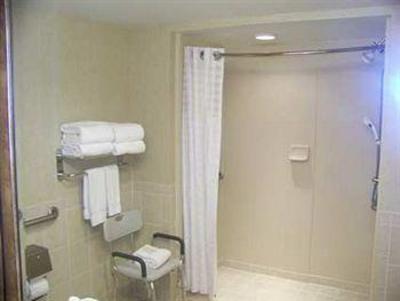 фото отеля Embassy Suites Fort Myers