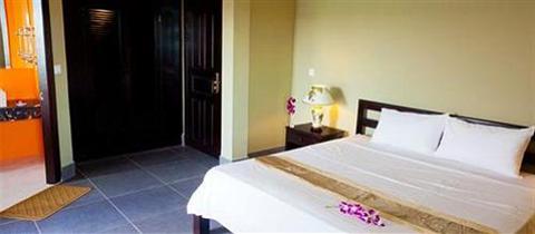 фото отеля CCC Inn
