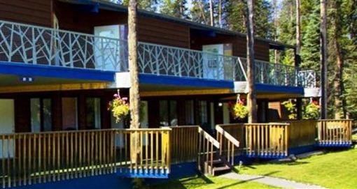 фото отеля Sunwapta Falls Resort Jasper