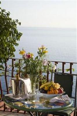 фото отеля Eden Roc Suites Positano