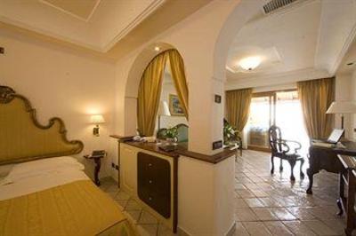 фото отеля Eden Roc Suites Positano