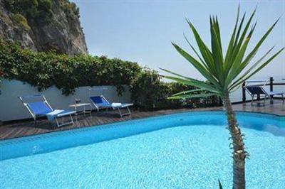 фото отеля Eden Roc Suites Positano