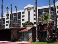 Courtyard by Marriott Riverside