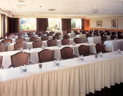 фото отеля Cranwell Resort, Spa & Golf Club