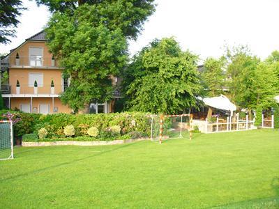 фото отеля Hotel Robben - Grollander Krug