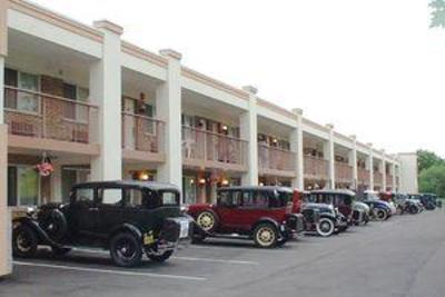 фото отеля BEST WESTERN Inn On The Hill