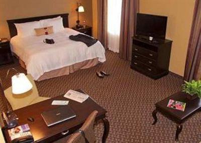 фото отеля Hampton Inn & Suites Edmonton/West