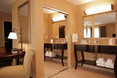 фото отеля Hampton Inn & Suites Edmonton/West