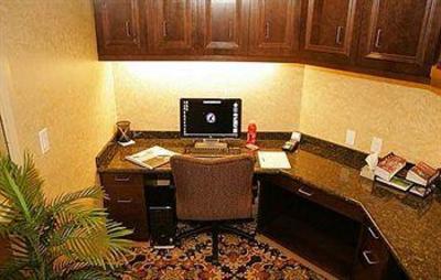 фото отеля Hampton Inn & Suites Edmonton/West