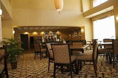 фото отеля Hampton Inn & Suites Edmonton/West