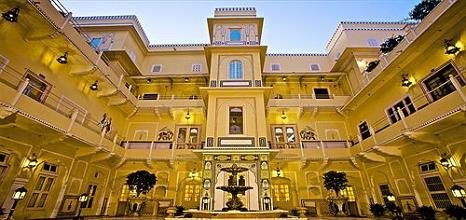 фото отеля The Raj Palace Grand Heritage Hotel