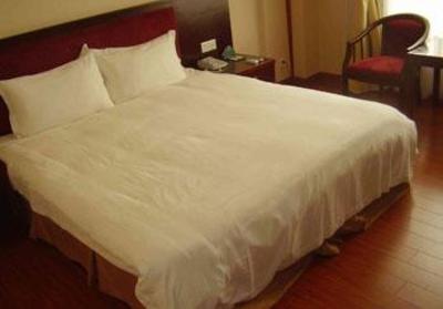 фото отеля GreenTree Inn Nanlang Hotel Zhongshan