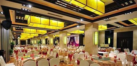фото отеля Liyang Hotel Changchun