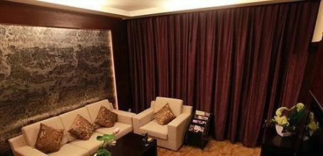 фото отеля Liyang Hotel Changchun