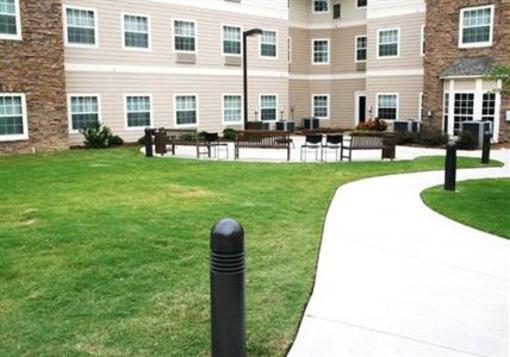 фото отеля Staybridge Suites Woodruff Greenville