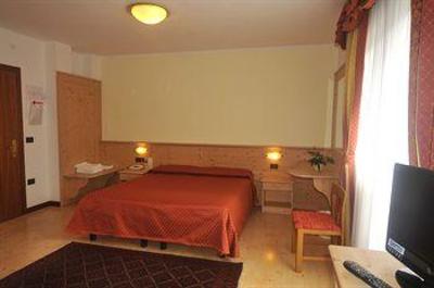 фото отеля Hotel Dolomiti Vattaro