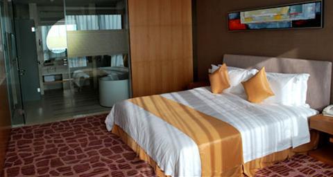 фото отеля Huaqiang Plaza Hotel
