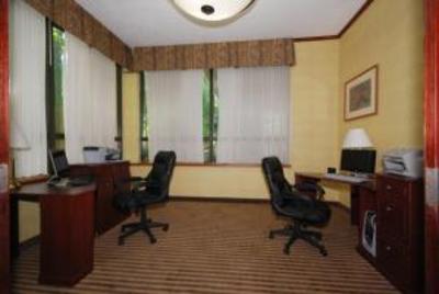 фото отеля BEST WESTERN Mountain Villa Inn & Suites
