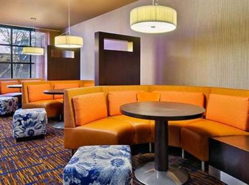 фото отеля Courtyard by Marriott Chattanooga Downtown