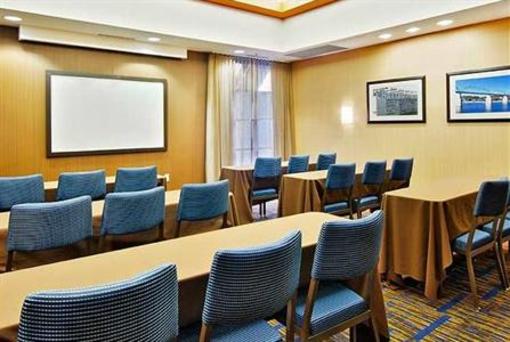 фото отеля Courtyard by Marriott Chattanooga Downtown
