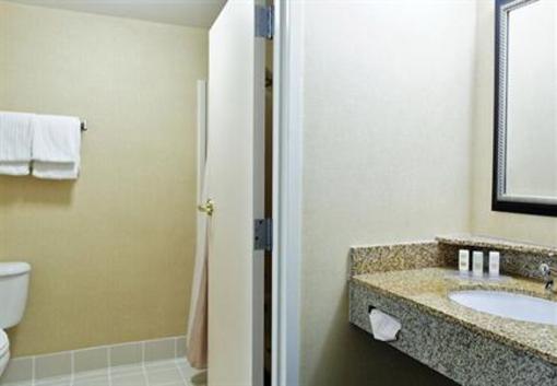 фото отеля Courtyard by Marriott Chattanooga Downtown
