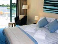 Cotswold Water Park Four Pillars Hotel