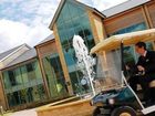 фото отеля Cotswold Water Park Four Pillars Hotel