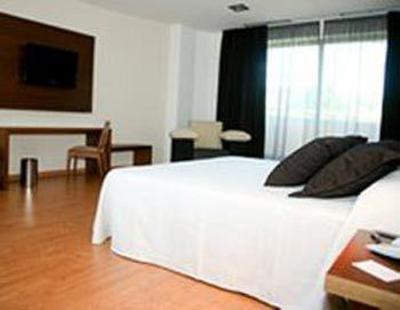 фото отеля Torre Do Deza Hotel and Spa Lalin