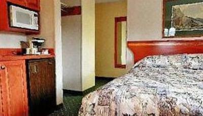 фото отеля Mount Robson Inn