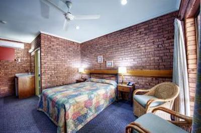 фото отеля Knotts Crossing Resort