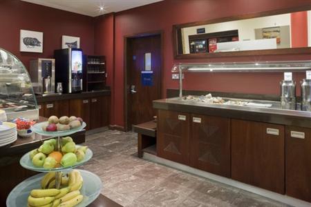 фото отеля Holiday Inn Express Dublin Airport