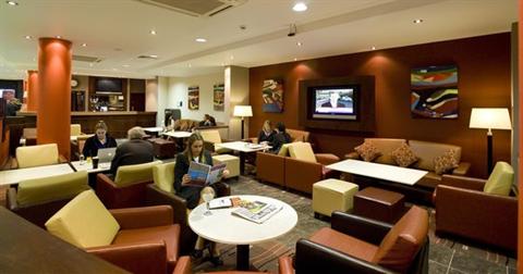 фото отеля Holiday Inn Express Dublin Airport
